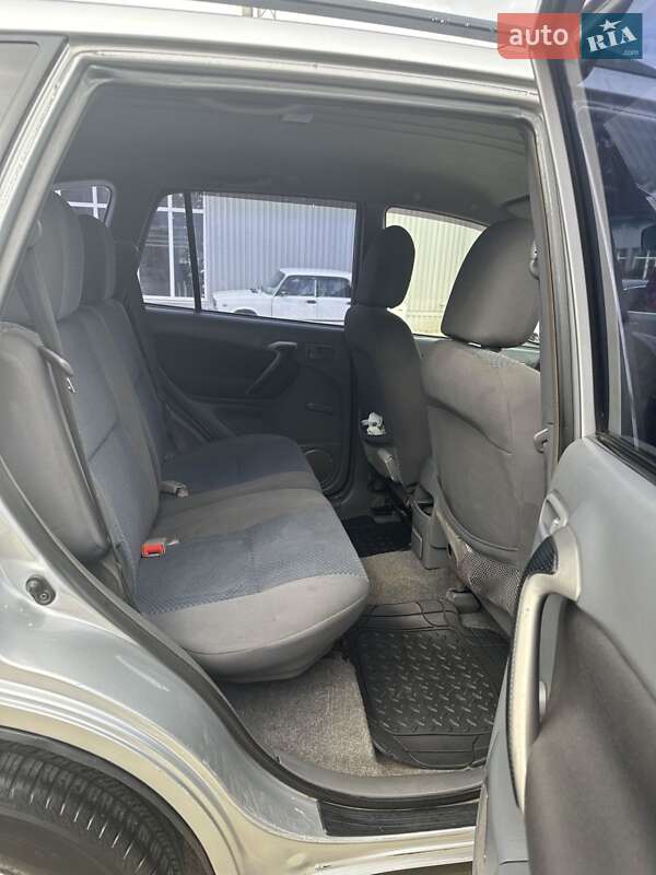 Внедорожник / Кроссовер Toyota RAV4 2001 в Николаеве фото 4 Внедорожник / Кроссовер Toyota RAV4 2001 в Николаеве
