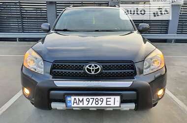 Внедорожник / Кроссовер Toyota RAV4 2006 в Житомире