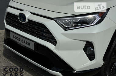 Позашляховик / Кросовер Toyota RAV4 2021 в Одесі