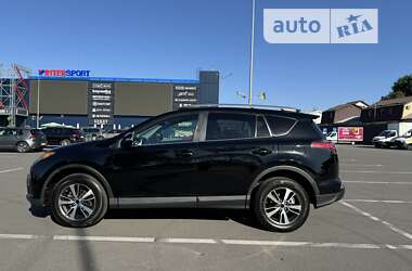 Позашляховик / Кросовер Toyota RAV4 2018 в Києві