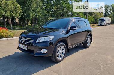 Позашляховик / Кросовер Toyota RAV4 2011 в Києві