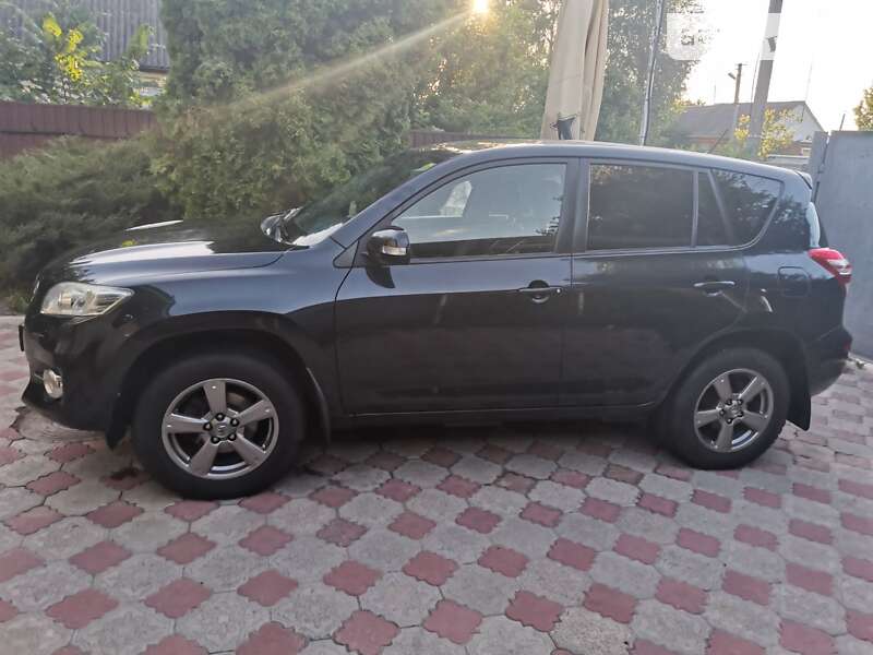 Внедорожник / Кроссовер Toyota RAV4 2012 в Харькове