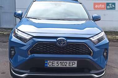 Позашляховик / Кросовер Toyota RAV4 2023 в Чернівцях