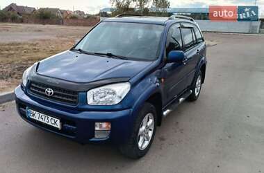 Позашляховик / Кросовер Toyota RAV4 2003 в Тернополі