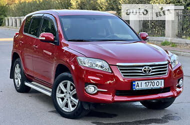 Внедорожник / Кроссовер Toyota RAV4 2010 в Умани