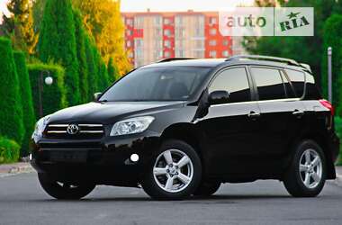 Внедорожник / Кроссовер Toyota RAV4 2008 в Днепре