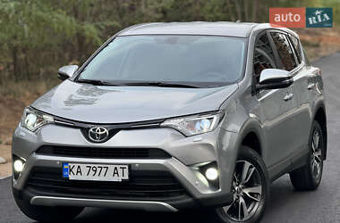 Позашляховик / Кросовер Toyota RAV4 2018 в Києві