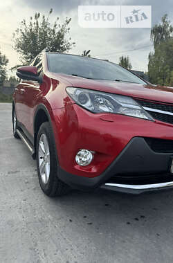 Внедорожник / Кроссовер Toyota RAV4 2013 в Киеве