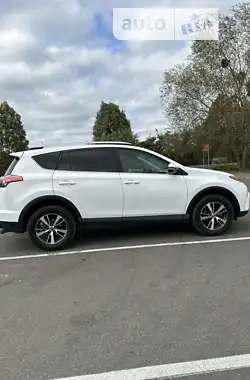 Toyota RAV4 2016