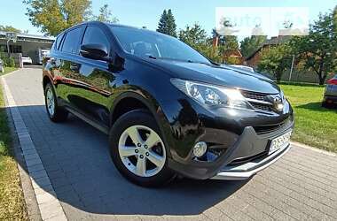 Внедорожник / Кроссовер Toyota RAV4 2013 в Черкассах