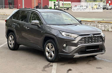 Позашляховик / Кросовер Toyota RAV4 2019 в Києві