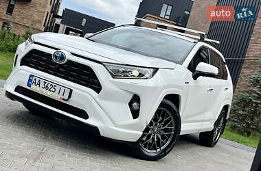 Позашляховик / Кросовер Toyota RAV4 2019 в Івано-Франківську