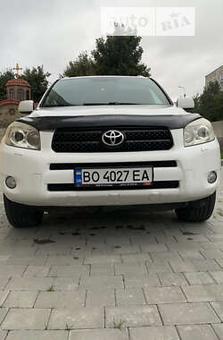 Внедорожник / Кроссовер Toyota RAV4 2008 в Тернополе