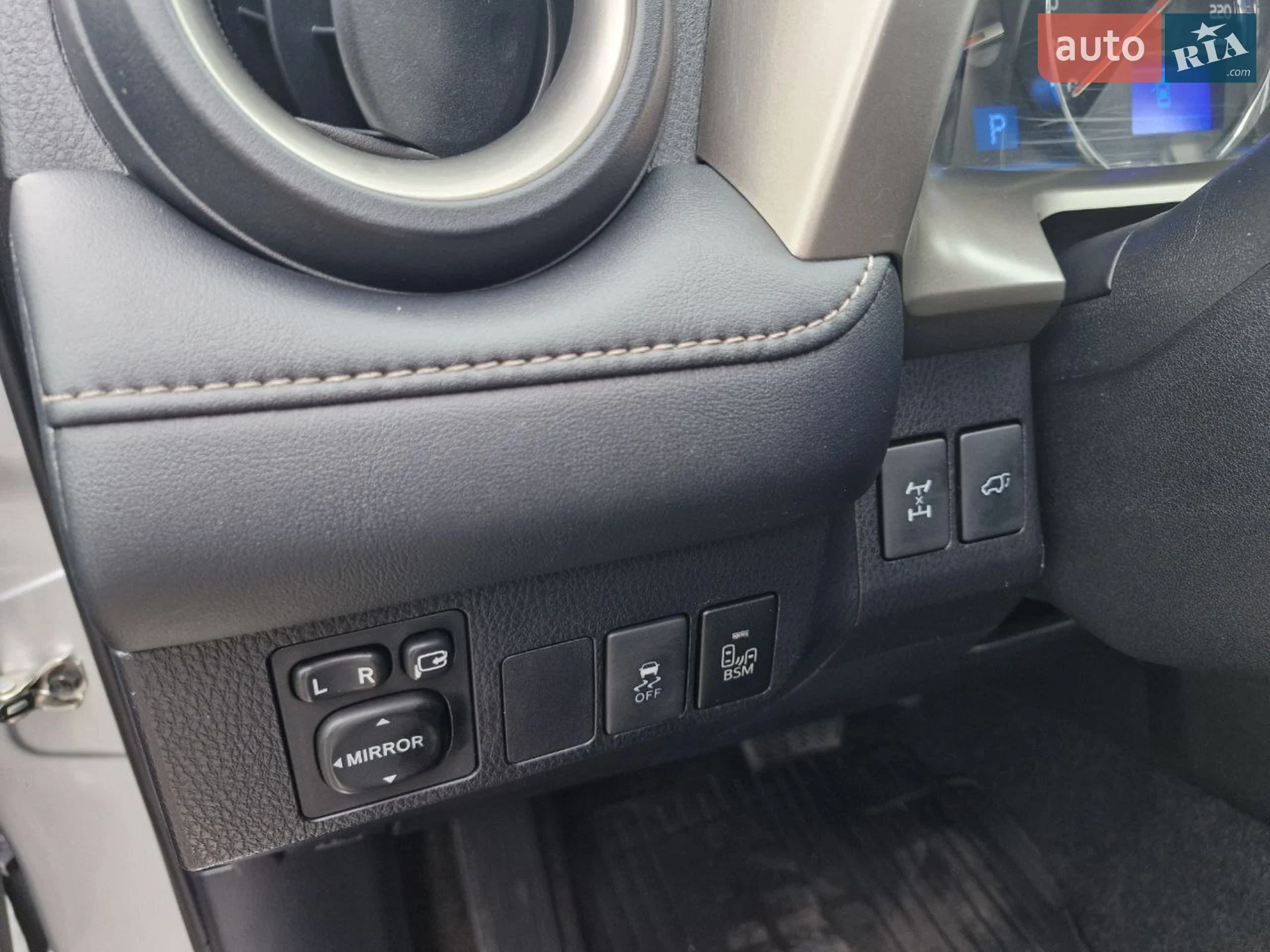 2014 Toyota RAV 4 - мініатюра 19