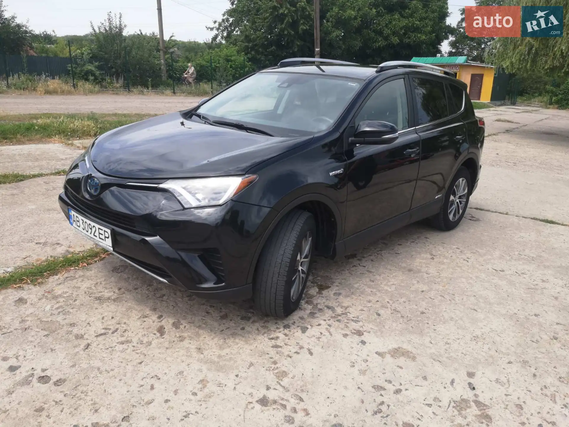 2018 Toyota RAV 4 - фото 1