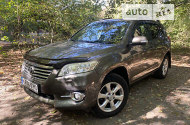 Внедорожник / Кроссовер Toyota RAV4 2010 в Крюковщине