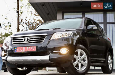 Внедорожник / Кроссовер Toyota RAV4 2011 в Дрогобыче