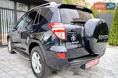 Внедорожник / Кроссовер Toyota RAV4 2011 в Дрогобыче