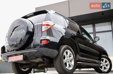 Внедорожник / Кроссовер Toyota RAV4 2011 в Дрогобыче