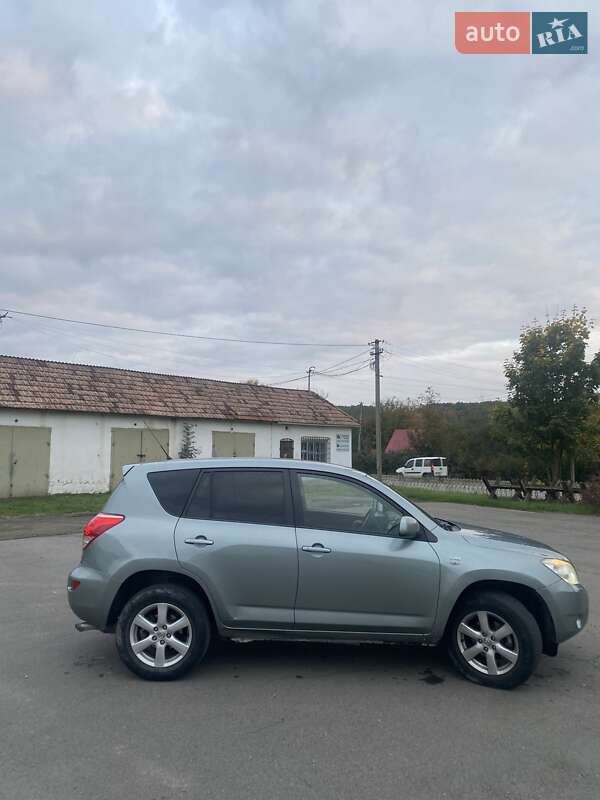 Внедорожник / Кроссовер Toyota RAV4 2008 в Коломые