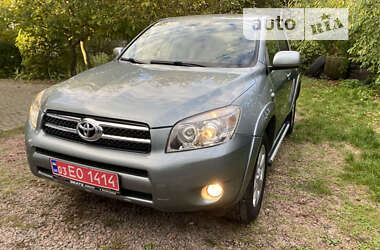 Позашляховик / Кросовер Toyota RAV4 2009 в Луцьку