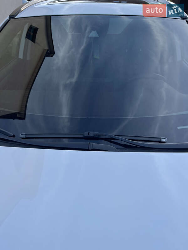 Позашляховик / Кросовер Toyota RAV4 2020 в Чорткові