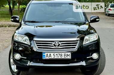 Внедорожник / Кроссовер Toyota RAV4 2010 в Одессе