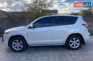 Позашляховик / Кросовер Toyota RAV4 2011 в Червонограді