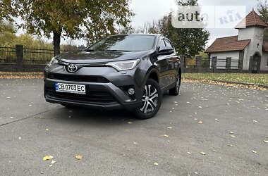 Внедорожник / Кроссовер Toyota RAV4 2015 в Киеве