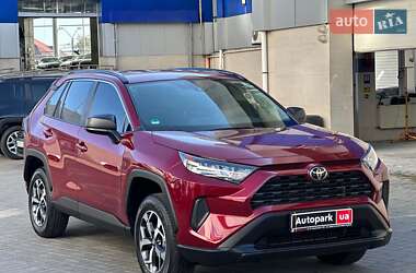 Внедорожник / Кроссовер Toyota RAV4 2020 в Одессе