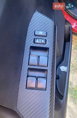 Внедорожник / Кроссовер Toyota RAV4 2013 в 