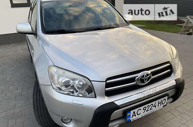 Позашляховик / Кросовер Toyota RAV4 2007 в 