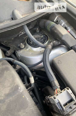 Позашляховик / Кросовер Toyota RAV4 2007 в 