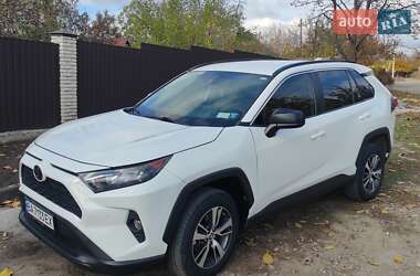 Внедорожник / Кроссовер Toyota RAV4 2019 в Кропивницком