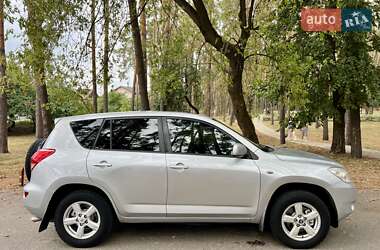 Внедорожник / Кроссовер Toyota RAV4 2007 в Киеве