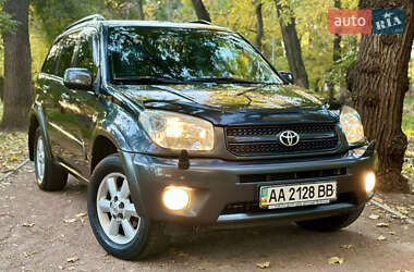 Позашляховик / Кросовер Toyota RAV4 2005 в Одесі