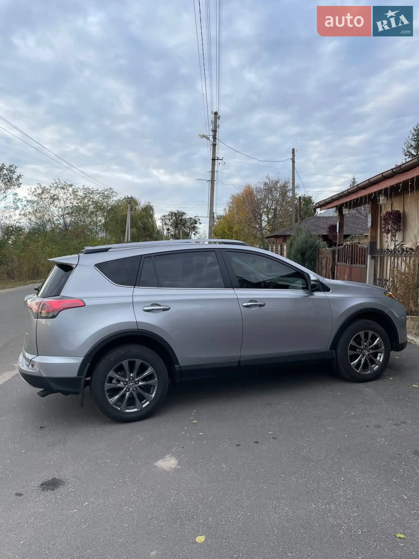 2018 Toyota RAV 4 - мініатюра 9