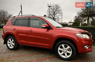 Внедорожник / Кроссовер Toyota RAV4 2011 в Тернополе