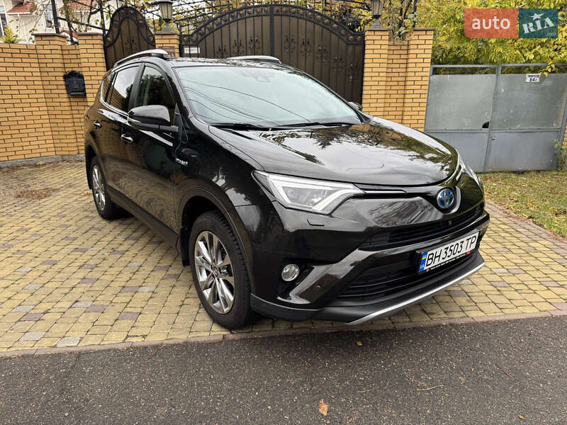 Позашляховик / Кросовер Toyota RAV4 2015 в Одесі