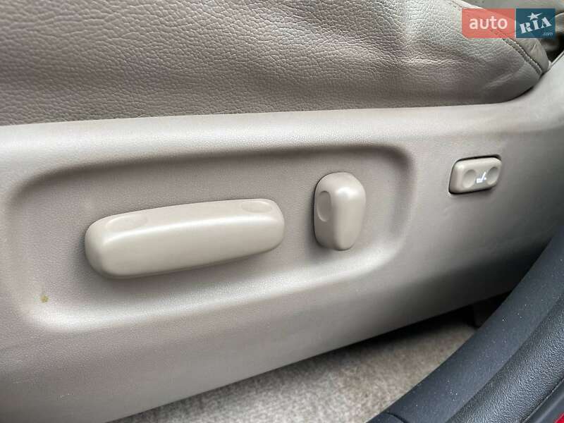 Позашляховик / Кросовер Toyota RAV4 2008 в Дрогобичі фото 26 Позашляховик / Кросовер Toyota RAV4 2008 в Дрогобичі