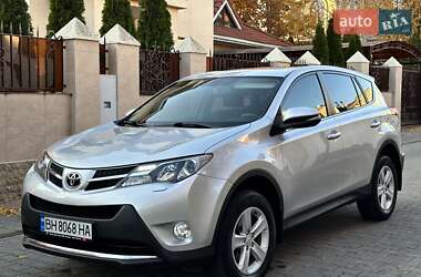 Внедорожник / Кроссовер Toyota RAV4 2014 в Одессе