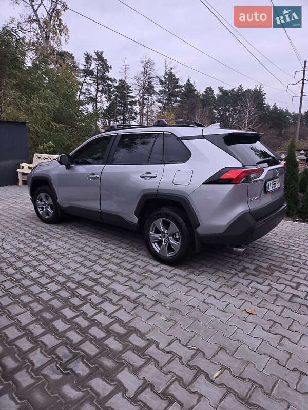 Внедорожник / Кроссовер Toyota RAV4 2023 в Киеве фото 8 Внедорожник / Кроссовер Toyota RAV4 2023 в Киеве