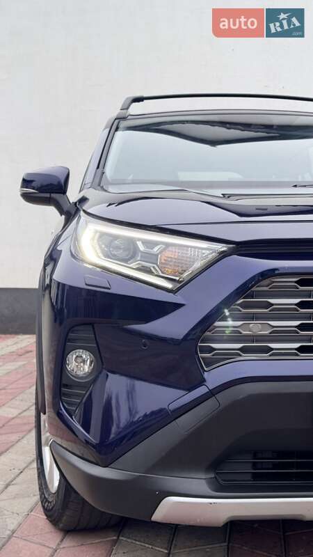 Внедорожник / Кроссовер Toyota RAV4 2021 в Умани фото 5 Внедорожник / Кроссовер Toyota RAV4 2021 в Умани
