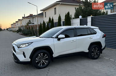 Внедорожник / Кроссовер Toyota RAV4 2019 в Одессе