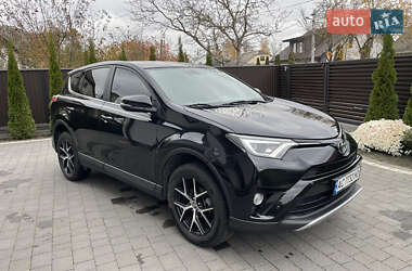 Внедорожник / Кроссовер Toyota RAV4 2016 в Ковеле