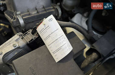 Внедорожник / Кроссовер Toyota RAV4 2013 в 