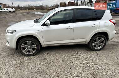 Внедорожник / Кроссовер Toyota RAV4 2010 в Костополе