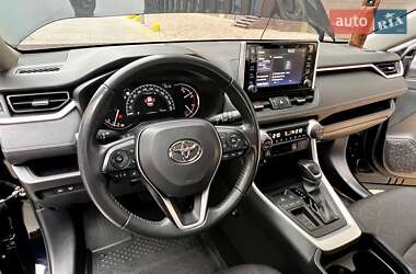 Внедорожник / Кроссовер Toyota RAV4 2021 в Одессе