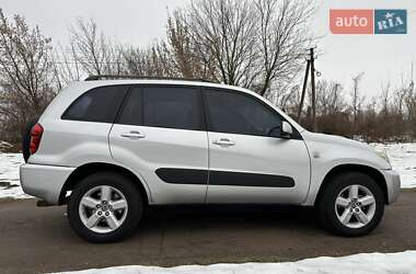 Внедорожник / Кроссовер Toyota RAV4 2002 в Нежине