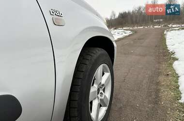 Внедорожник / Кроссовер Toyota RAV4 2002 в Нежине